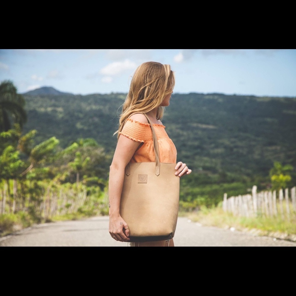 Brave Soles Florence Leather Purse/Bag